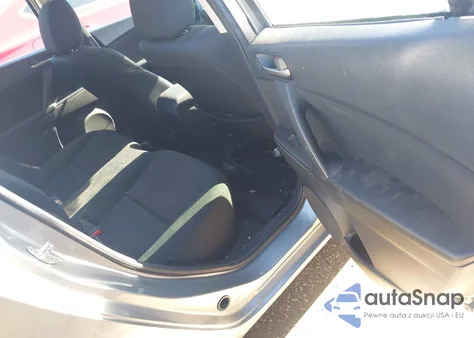 2013 Mazda Mazda3 I Sport z USA, uszkodzony, nr VIN JM1BL1U73D1794182